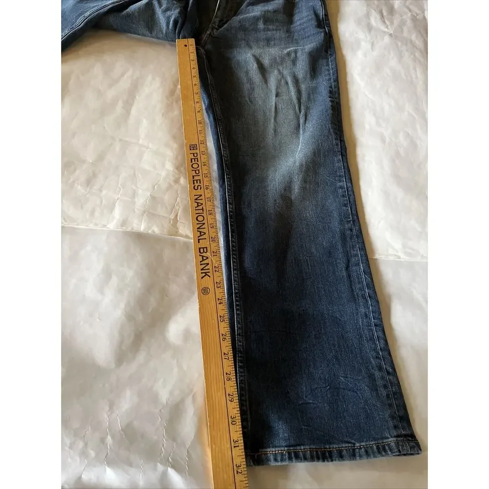 Levi's 514 Jeans Men's 38x32 Blue Denim Y2K Western Outdoor Cotton Travel EUC